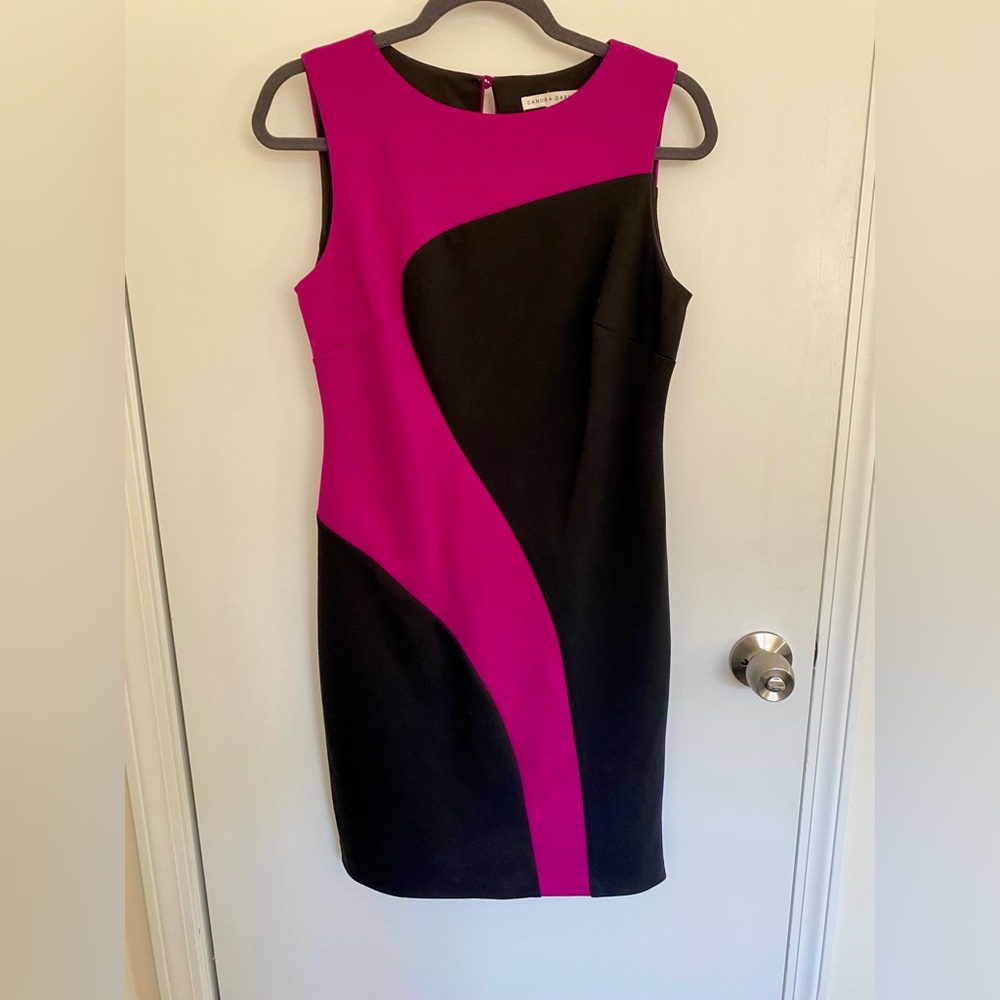 NEVER WORN Sandra Darren dress Size 6